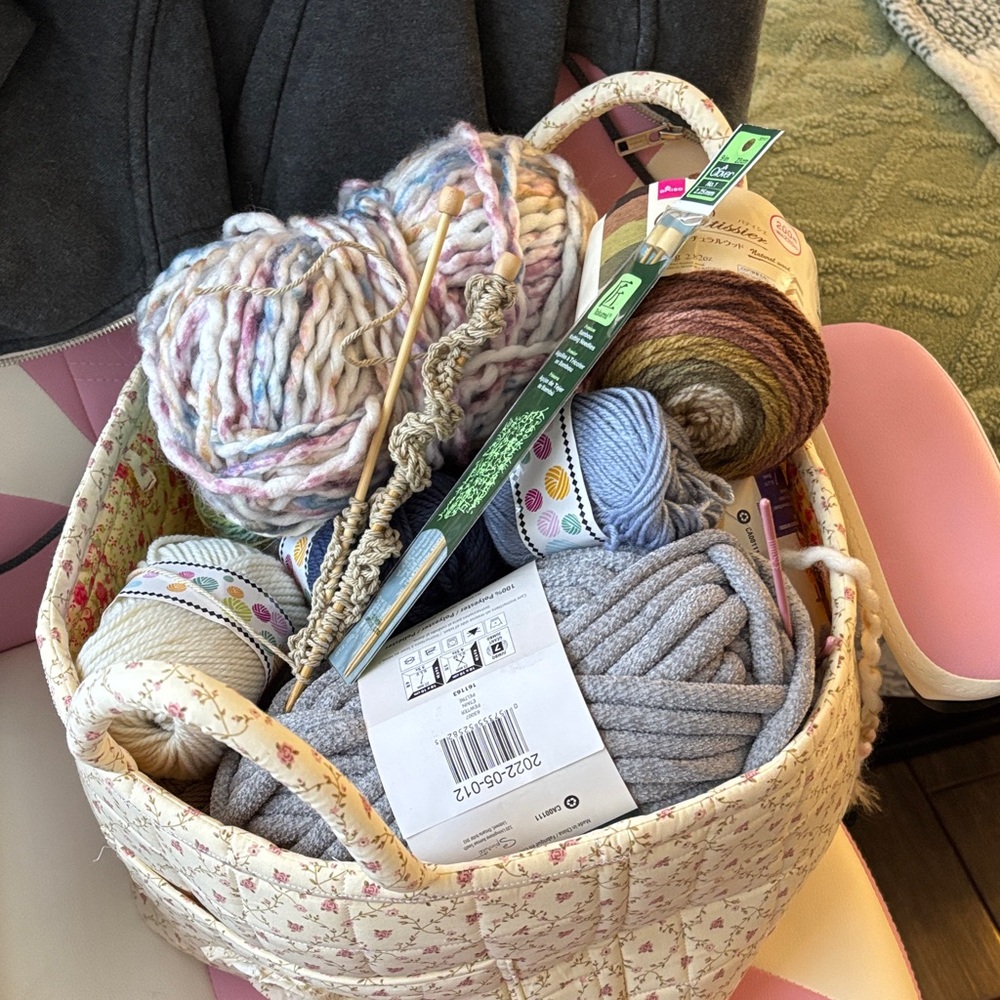 Multicolor Yarn Basket Bundle